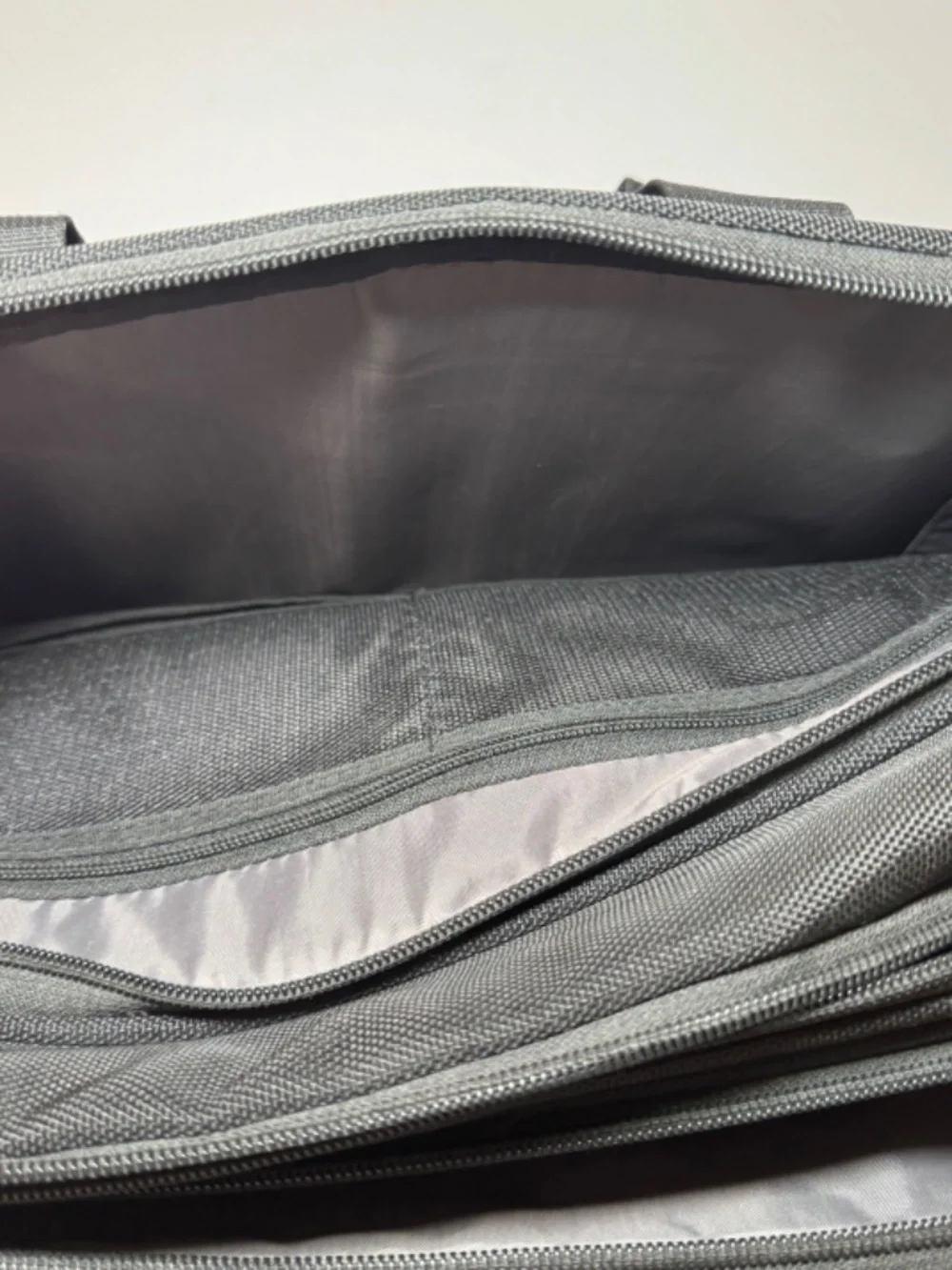 Samsonite Laptop Briefcase Black Expandable Business Travel Bag Shoulder Strap